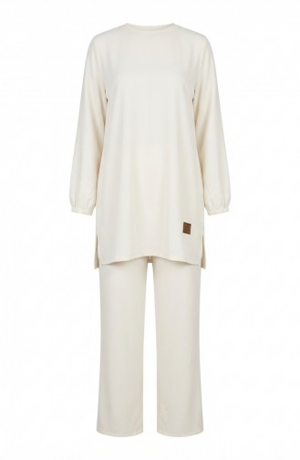 طقم مكون من قطعتين، سترة وبنطال، مزين بشعار، أبيض، 0231-02 0231-02