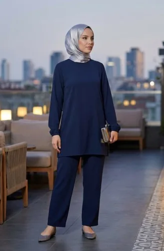 Ensemble Deux Pièces Tunique Et Pantalon Avec Emblème Référence 0231-06 Bleu Marine 0231-06