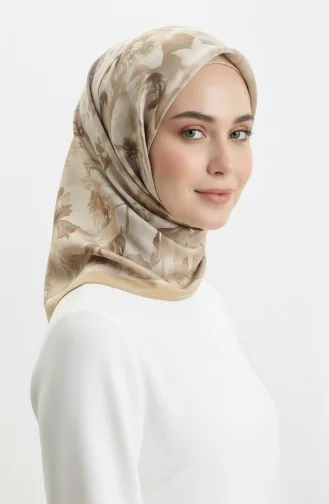 وشاح كهرماني منقوش 70325-07 لون زعفراني 70325-07