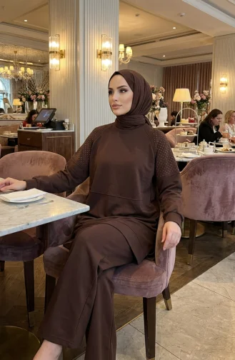 Ensemble Deux Pièces En Tissu Oysho Avec Ornement De Pierre Aux épaules 0240-02 Marron 0240-02