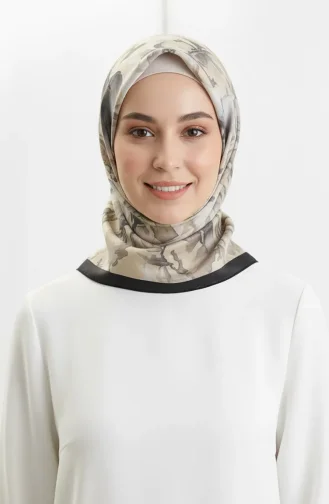 Desenli Kehribar Eşarp 70325-02 Siyah Gold