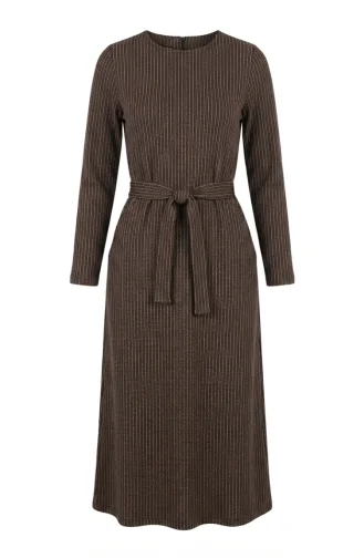 Şerit Desenli Kuşaklı Tesettür Elbise 2222A-01 Kahverengi