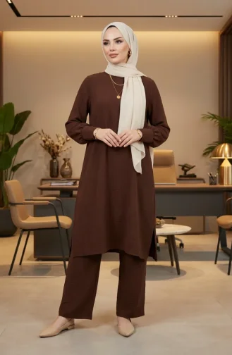 طقم من قطعتين من قماش أيروبين، يتكون من تونيك وبنطال، رقم الموديل 4144-02، لون بني 4144-02