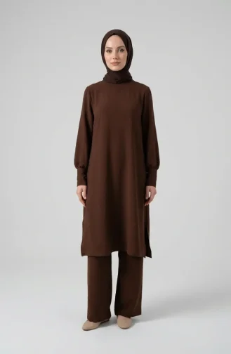 طقم من قطعتين من قماش أيروبين، يتكون من تونيك وبنطال، رقم الموديل 4144-02، لون بني 4144-02