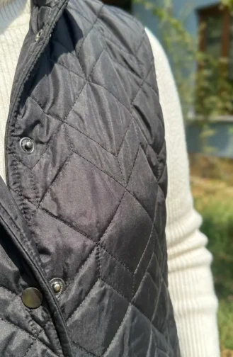Gewatteerd Vest Met Drukknopen 71150-06 Zwart 71150-06