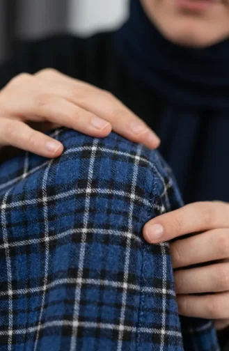 بدلة شتوية بنقشة مربعات، لون أزرق داكن، رقم الموديل 2507-01 2507-01