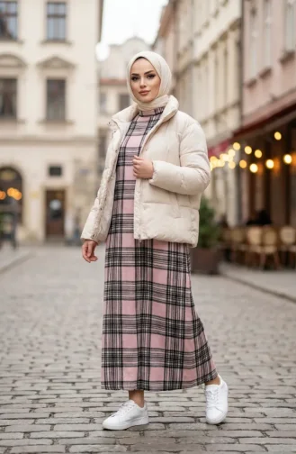 فستان شتوي بنقشة مربعات بنمط حطاب، 2508-03، لون وردي فاتح 2508-03