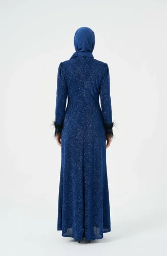Glitterende Avondjurk Met Gedrapeerde Hijab En Veren Model 5705-04 Indigo 5705-04