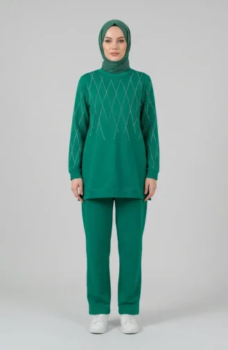 طقم رياضي مزين بخيطين 71185-02 أخضر 71185-02