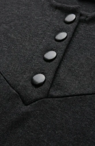 Robe D`hiver Modeste En Maille Noire Avec Boutons Décoratifs 2184-01 2184-01