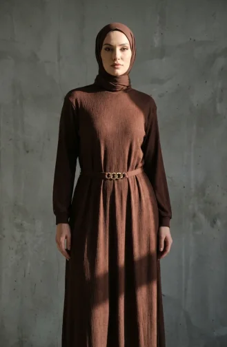 Geripptes Hijab-Kleid Mit Gürtel 2226-01 Braun 2226-01
