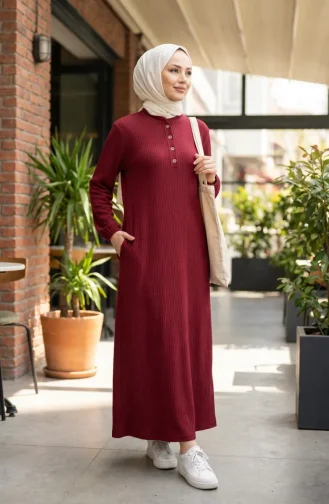 Robe Modeste à Col Mandarin Côtelé Et Boutons Référence 2230-01 Bordeaux 2230-01