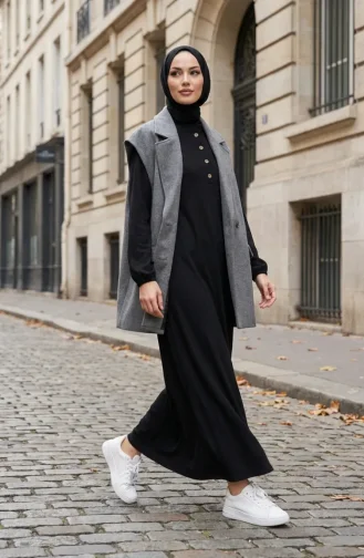 Robe Sobre à Col Mandarin Côtelé Et Boutons 2230-02 Noire 2230-02