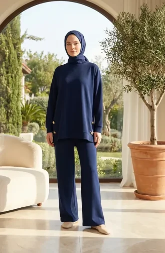 طقم أويشو من قطعتين من القماش مع بروش 2238-05 أزرق داكن 2238-05