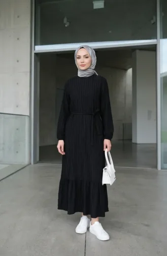 Büzgülü Dokulu Kuşaklı Elbise 2242-04 Siyah