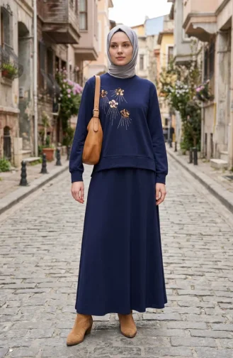 Ensemble Deux Pièces Avec Broderie Florale Et Strass 0255-03 Bleu Marine. 0255-03