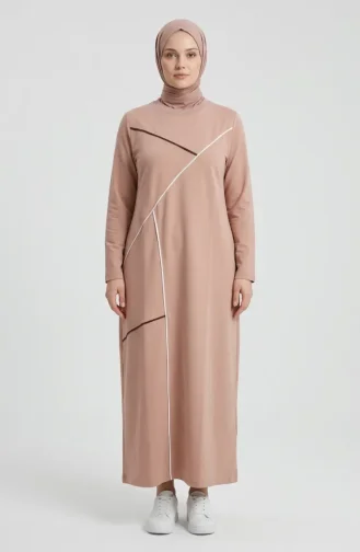 Geometrisches Streifenkleid In Übergröße Modell 12021-01 Beige 12021-01