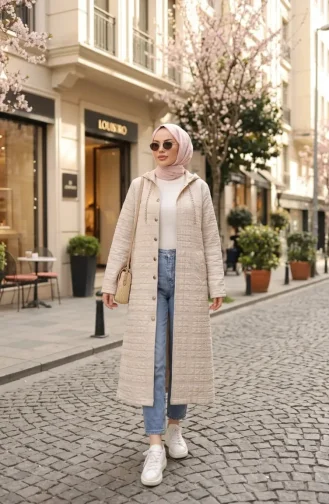 Kapüşonlu Zincir Detaylı Kapitone Kap 71235-03 Bej