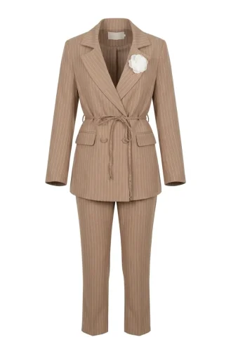 Ensemble Deux Pièces Veste Et Pantalon Rayés à Boutons 50021-03 Vison 50021-03