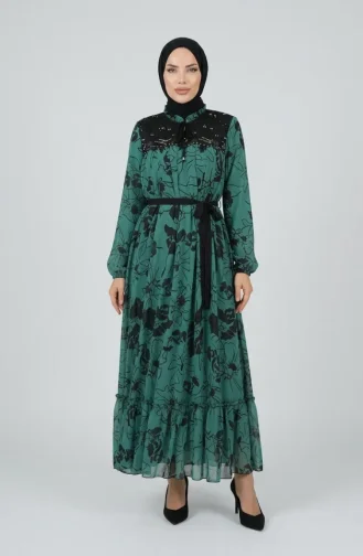 Chiffonkleid Mit Spitzendetails 50013-02 Grün 50013-02