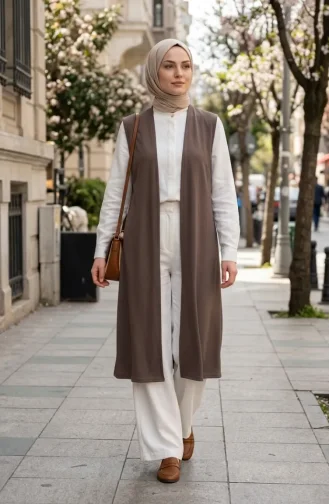 Plus Size Solid Color Simple Thin Mother`s Vest 8770-05 Brown 8770-05