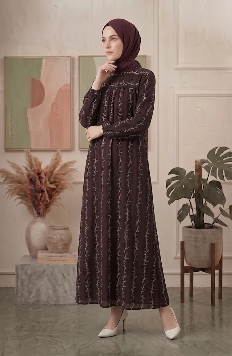 Robe à Empiècement En Crêpe à Motifs 0505C-01 Marron 0505C-01