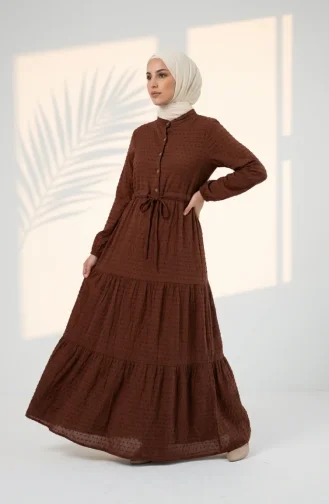 Halb Geknöpftes Mehrlagiges Kleid Mit Bindegürtel 2273-01 Braun 2273-01