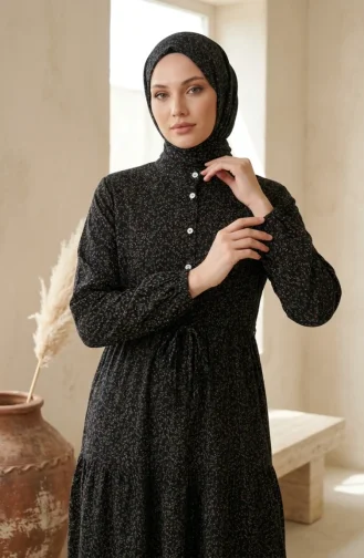 Robe Modeste à Motif Floral Et Ceinture à Nouer 0294-04 Noire 0294-04