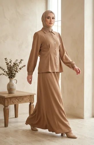 طقم من قطعتين من الكتان، بلوزة وتنورة بأزرار، 0277-03 لون قهوة بالحليب 0277-03