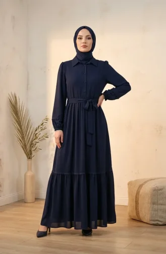 Kleid Mit Spitzendetails Und Gürtel 5086-02 Marineblau 5086-02