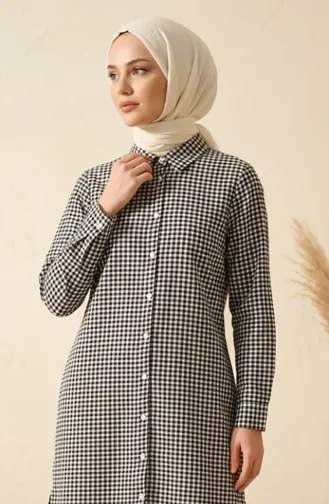 تونيك أسود بنقشة مربعات صغيرة وأزرار أمامية 1002B-01 1002B-01