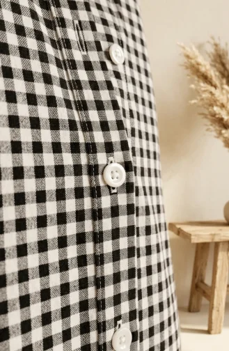 تونيك أسود بنقشة مربعات صغيرة وأزرار أمامية 1002B-01 1002B-01