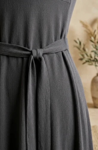 Kleid Aus Crêpe-Stoff Mit Gürtel 0509-06 Grau 0509-06