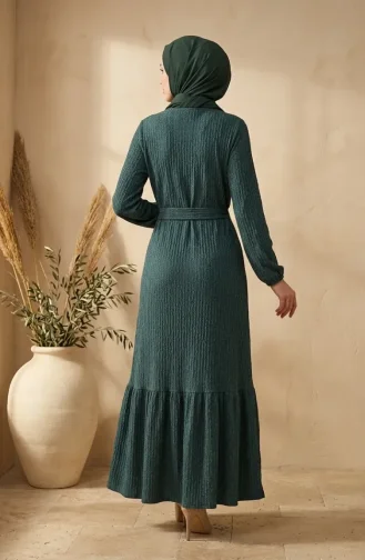 Kleid Aus Bubble-Stoff Mit Elastischen Ärmeln Und Gürtel 0510-01 Grün 0510-01