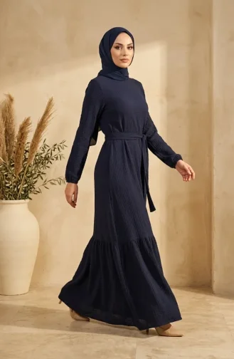 Kleid Aus Bubble-Stoff Mit Elastischen Ärmeln Und Gürtel 0510-05 Marineblau 0510-05