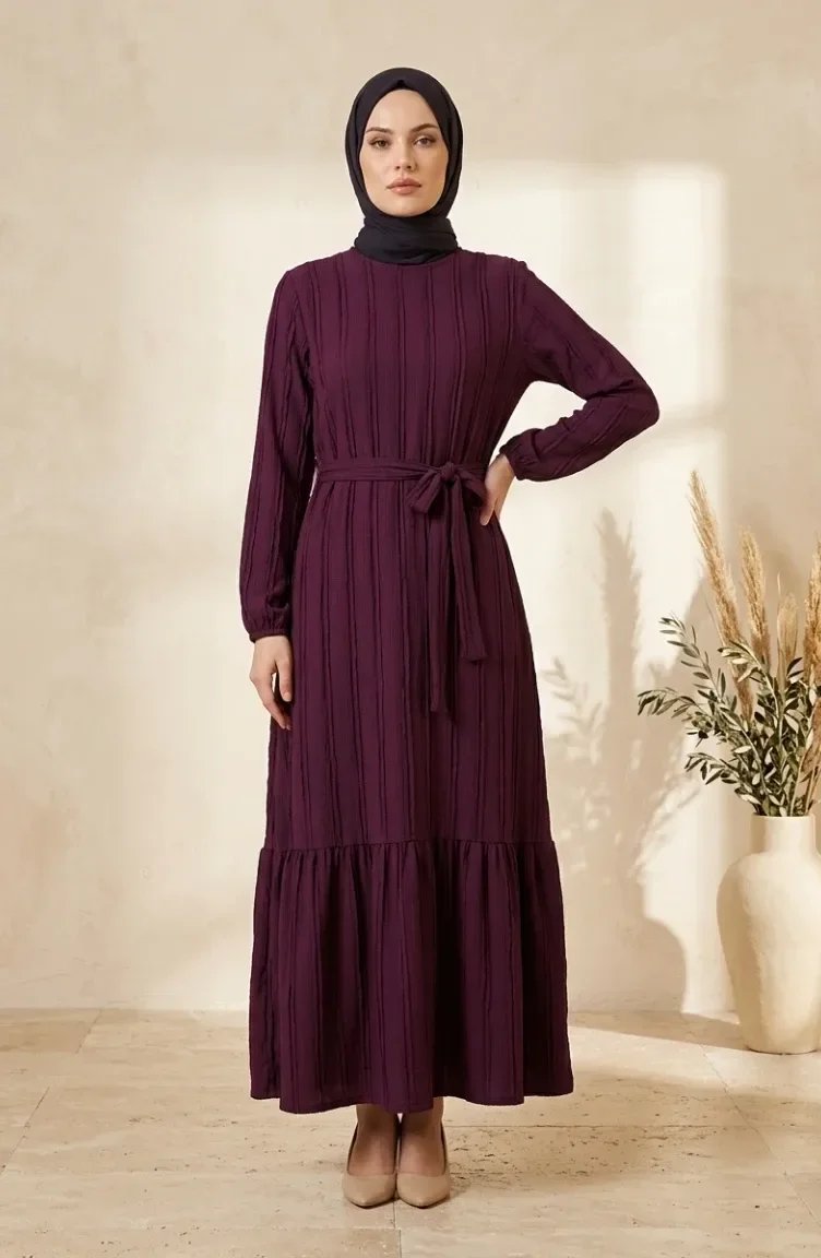 Kleid Mit Gerafftem Gürtel 0551-06 Pflaume 0551-06