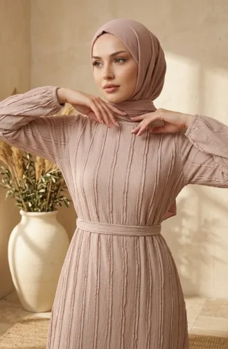 Kleid Mit Gerafftem Gürtel 0551-08 Beige 0551-08