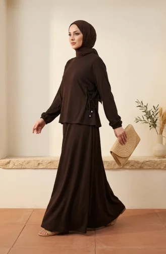 Ensemble Hijab Deux Pièces Oysho En Tissu à Lacets Composé D`un Chemisier Et D`une Jupe Référence 5660-06 Marron 5660-06