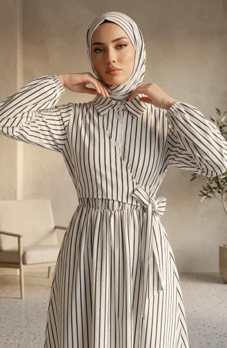 Robe Rayée Blanche à Demi-boutons Et Taille élastiquée 0320-03 0320-03