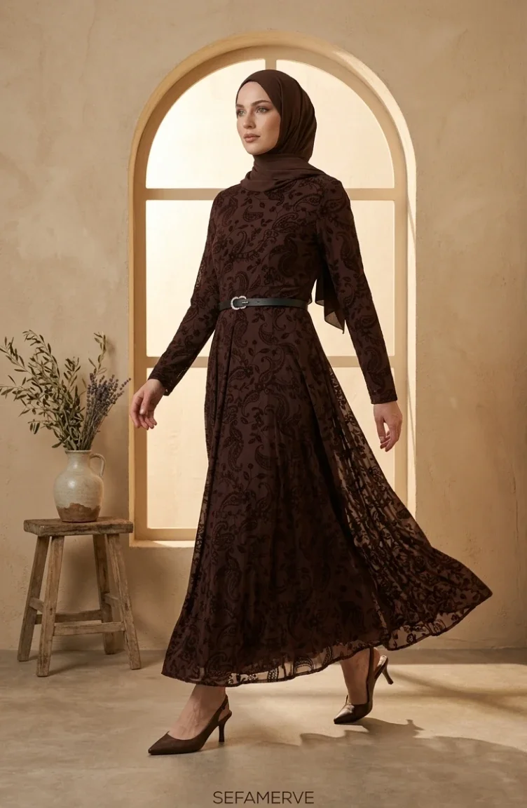 Robe Hijab Ceinturée Imprimée Floquée 5733-03 Marron 5733-03