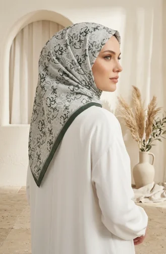 وشاح من الحرير الصناعي الرقمي 70361-07 أبيض 70361-07