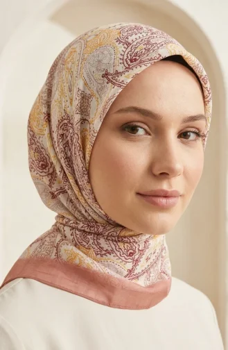 وشاح من الحرير الصناعي الرقمي 70363-04 لون قشر البصل 70363-04