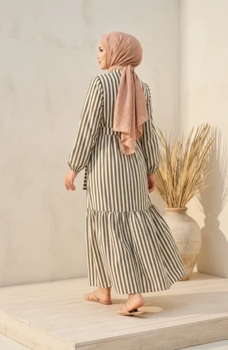 Robe Hijab Rayée En Lin Kaki à Taille élastique Et Ceinture 0323-05 0323-05