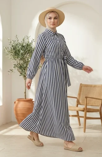 Gestreiftes Leinenkleid Mit Elastischem Bund Und Seitlichen Bindebändern Hijab-Stil 0322-04 Hellmarineblau 0322-04