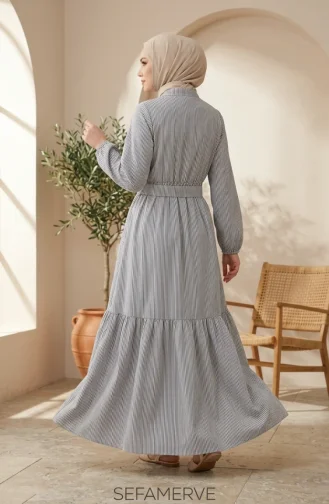 Robe Hijab En Lin Rayé Avec Taille Froncée 0324-04 Noir 0324-04