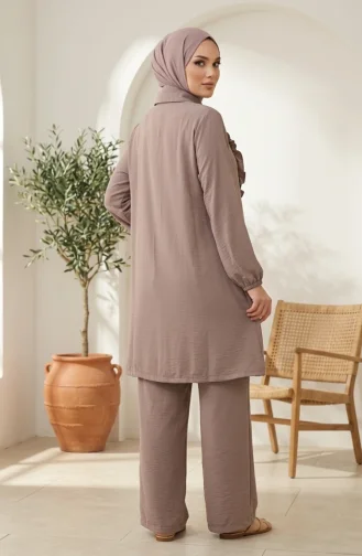 Ensemble Hijab Deux Pièces Composé D`une Tunique à Col Volanté Et D`un Pantalon Référence 2278-02 Vison 2278-02