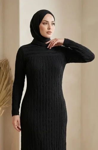 Hijab-Kleid Mit Rüschen Und Elastischen Ärmeln Modell 0560-04 Schwarz 0560-04