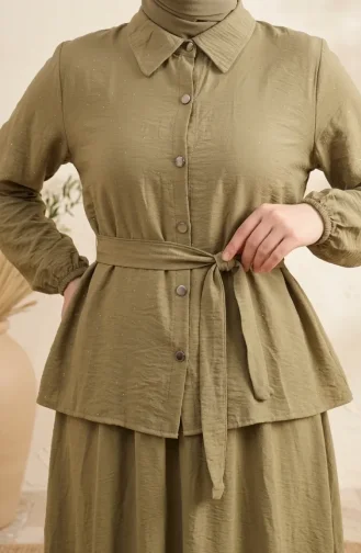 Tweedelig Hijab-set Met Overhemdkraag Knoopsluiting En Riem 0330-03 Khaki 0330-03