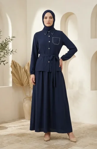 طقم حجاب من قطعتين مزين بأزرار وتفاصيل حجرية، لون كحلي، رقم الموديل 0329-04 0329-04