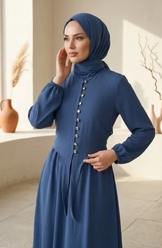 طقم حجاب من قطعتين، مزين بأزرار وأكمام مطاطية، رقم الموديل 2288-03، لون نيلي 2288-03